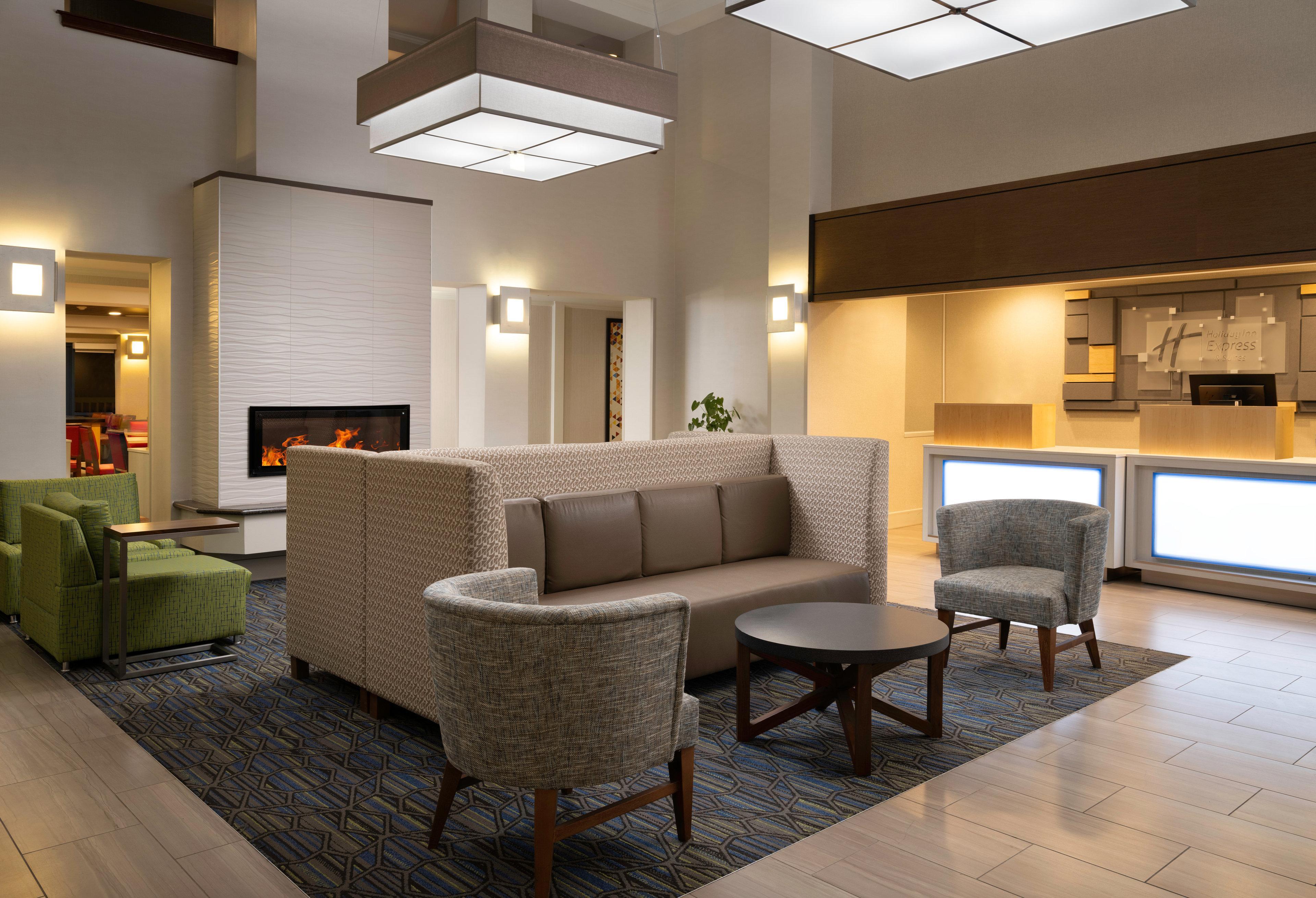 Holiday Inn Express Hotel & Suites Belmont By Ihg Exteriör bild