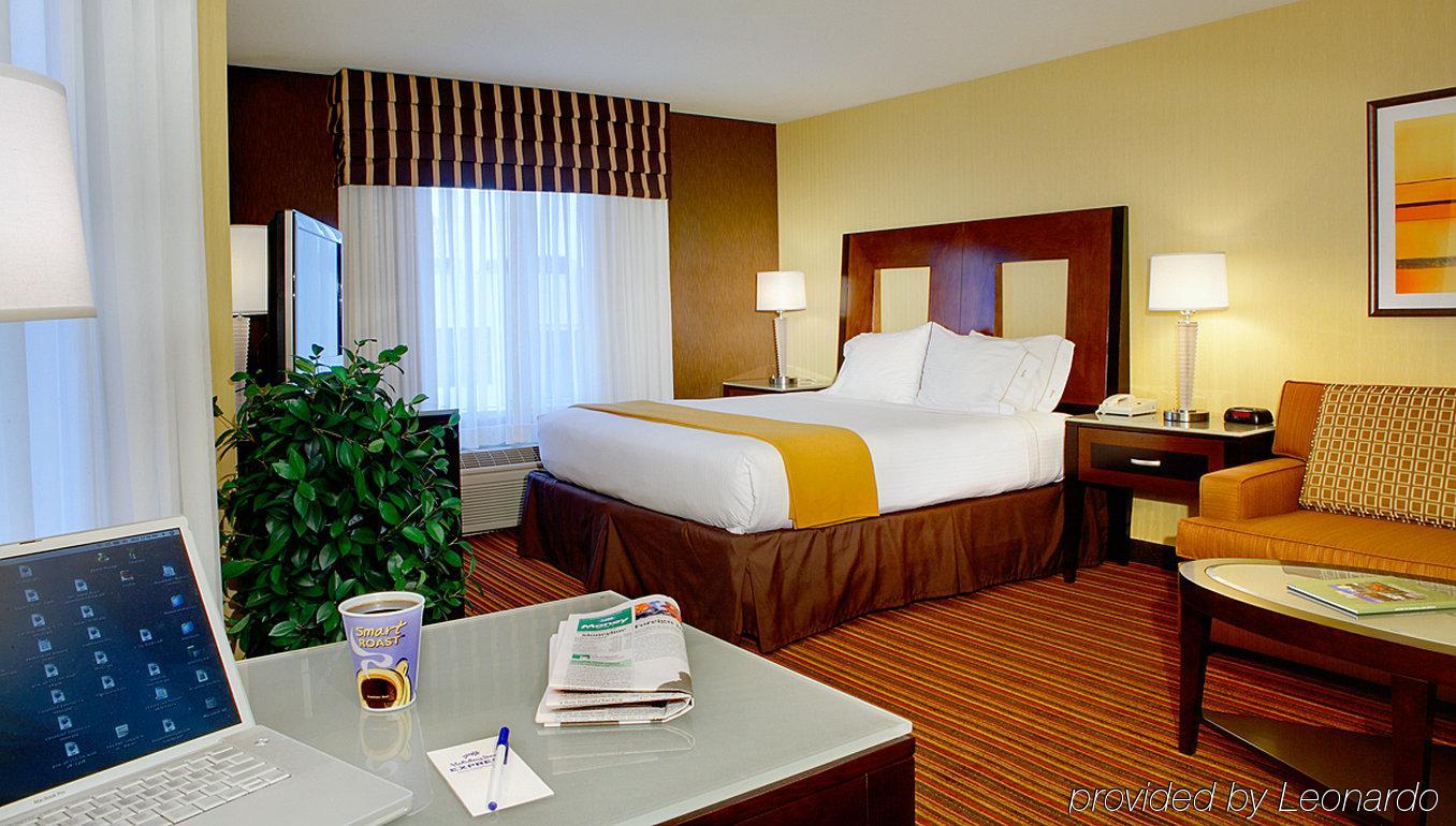 Holiday Inn Express Hotel & Suites Belmont By Ihg Exteriör bild